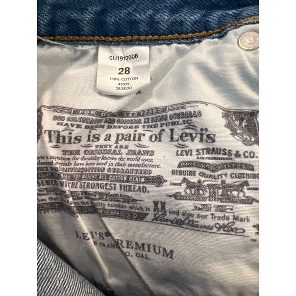 Levi’s 501 Women’s High Waisted Cotton Distressed Denim Shorts Size‎ 28 Blue - Picture 3 of 3